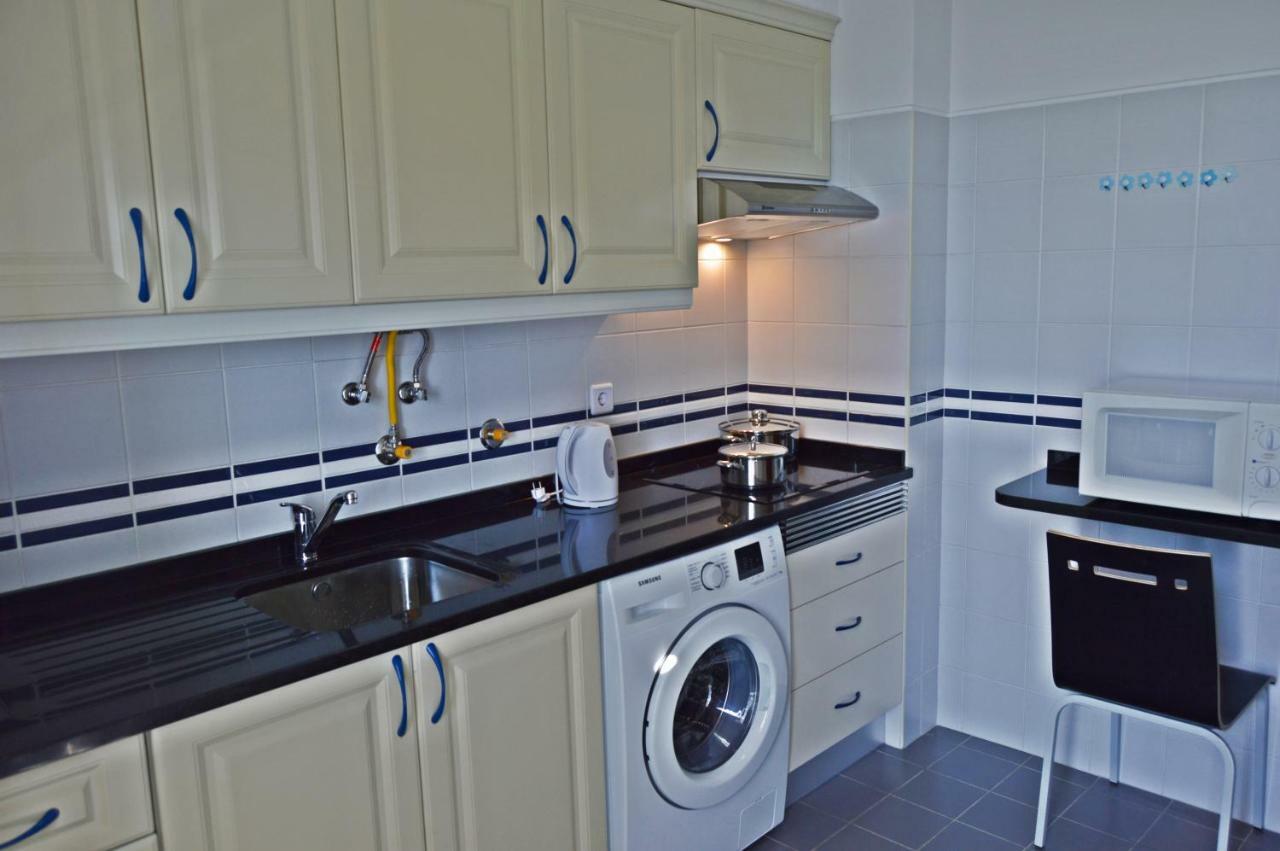 Apartment In 卡马拉-德洛布什 外观 照片