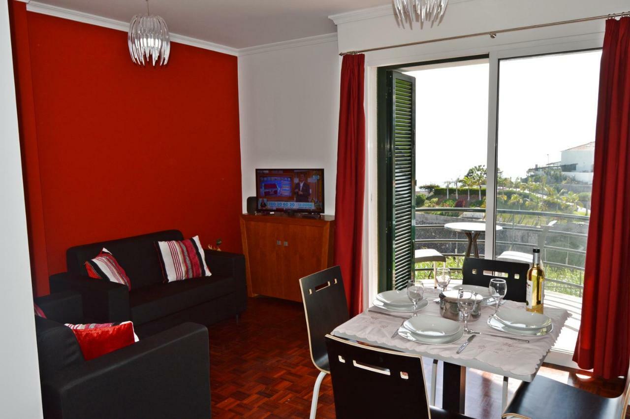 Apartment In 卡马拉-德洛布什 外观 照片
